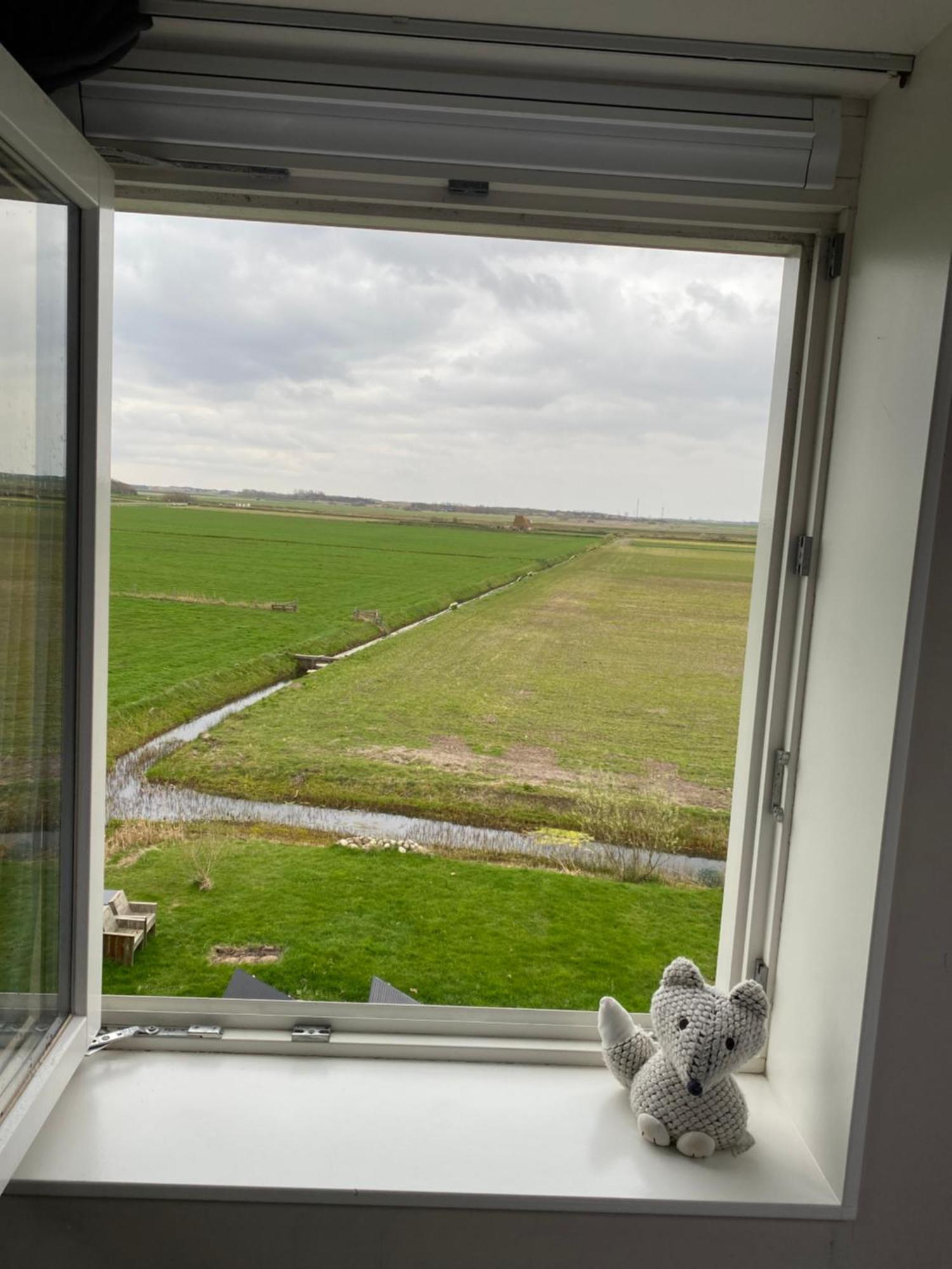 Oomes Huus Haestens And Koffie Den Hoorn  Zewnętrze zdjęcie