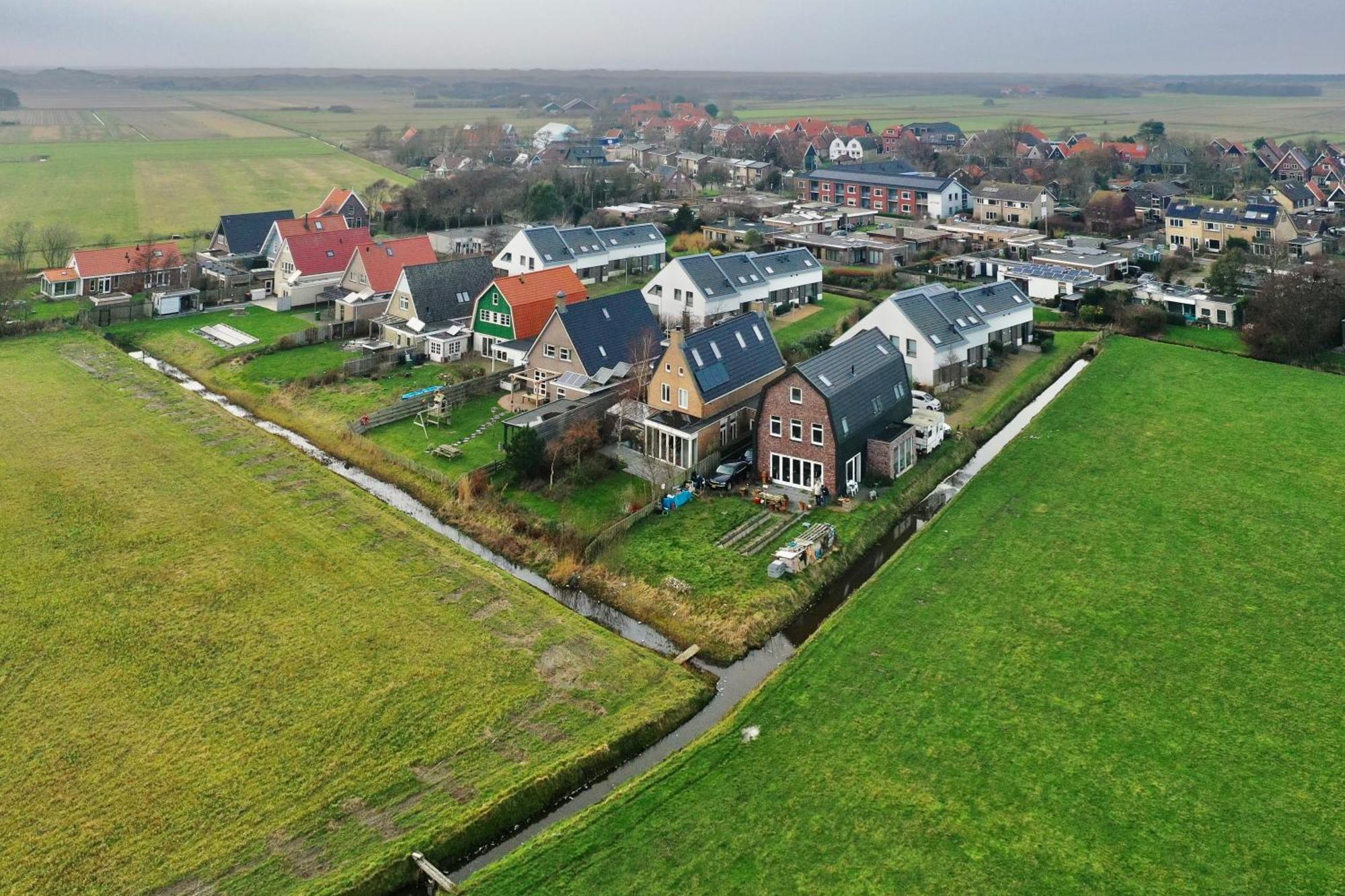 Oomes Huus Haestens And Koffie Den Hoorn  Zewnętrze zdjęcie